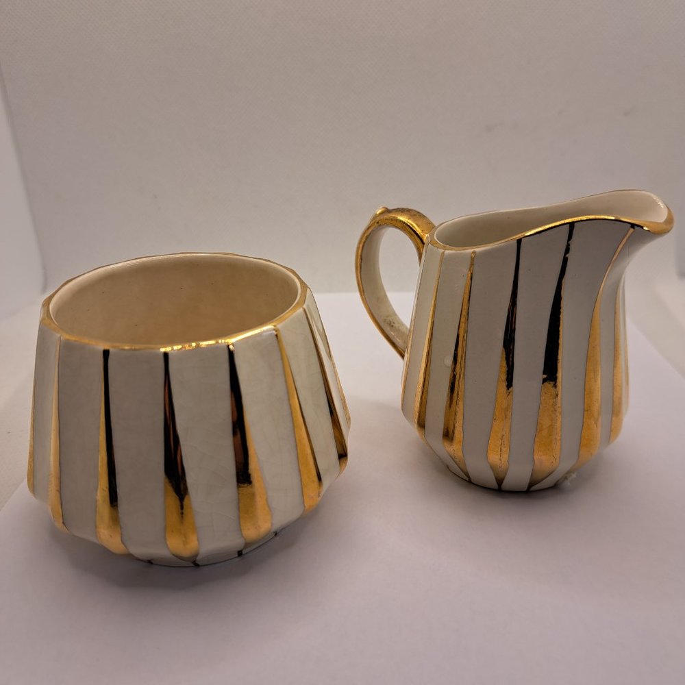 Vintage Sadler 3002 Gold vertical striped Creamer and Sugar Bowl